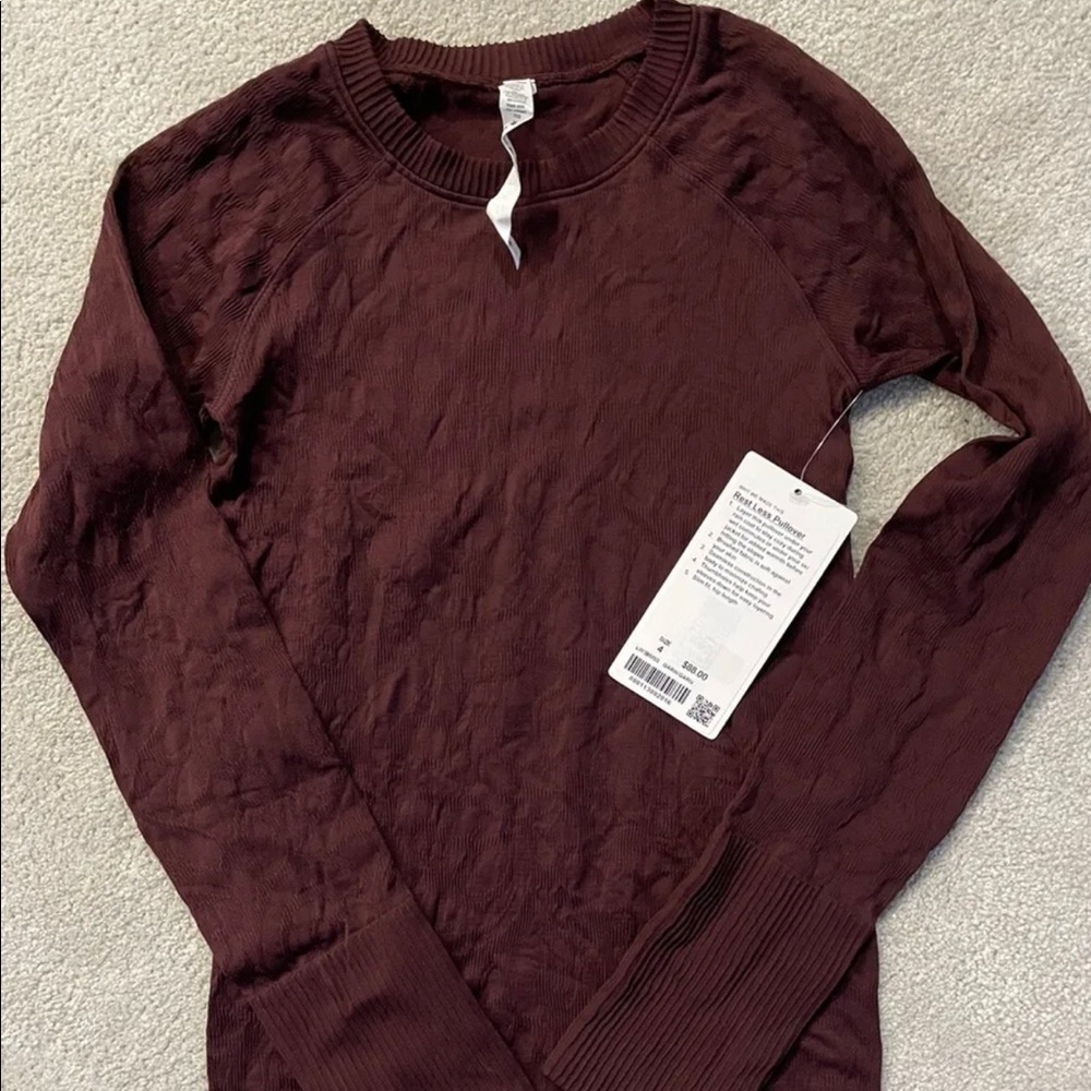 Lululemon NWT Rest Less Pullover Size 4 Garnet